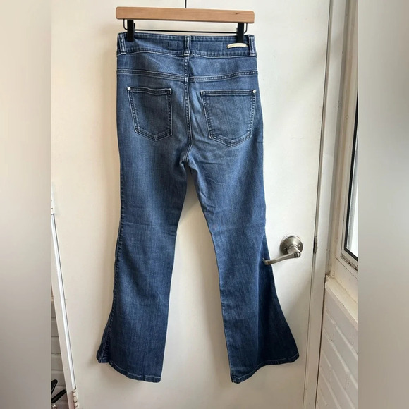 Pilcro High Rise Stretchy Bootcut Jeans - Picture 4 of 7